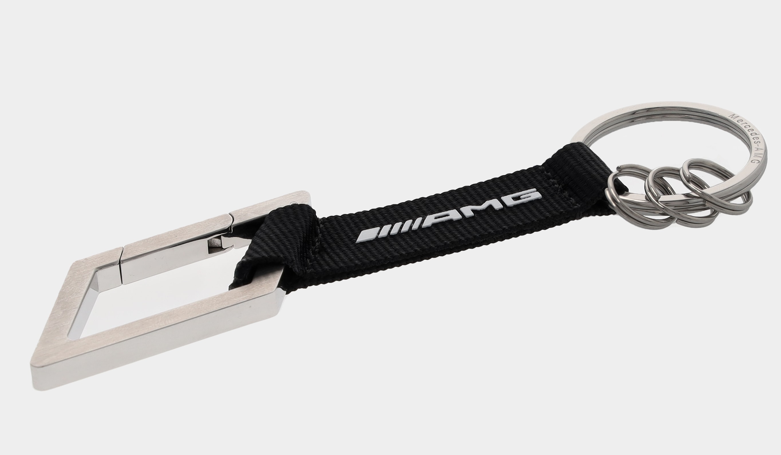 AMG nyckelring, Karbinhake - silverfärg / svart / vit, Rostfritt stål / Nylon, borstad