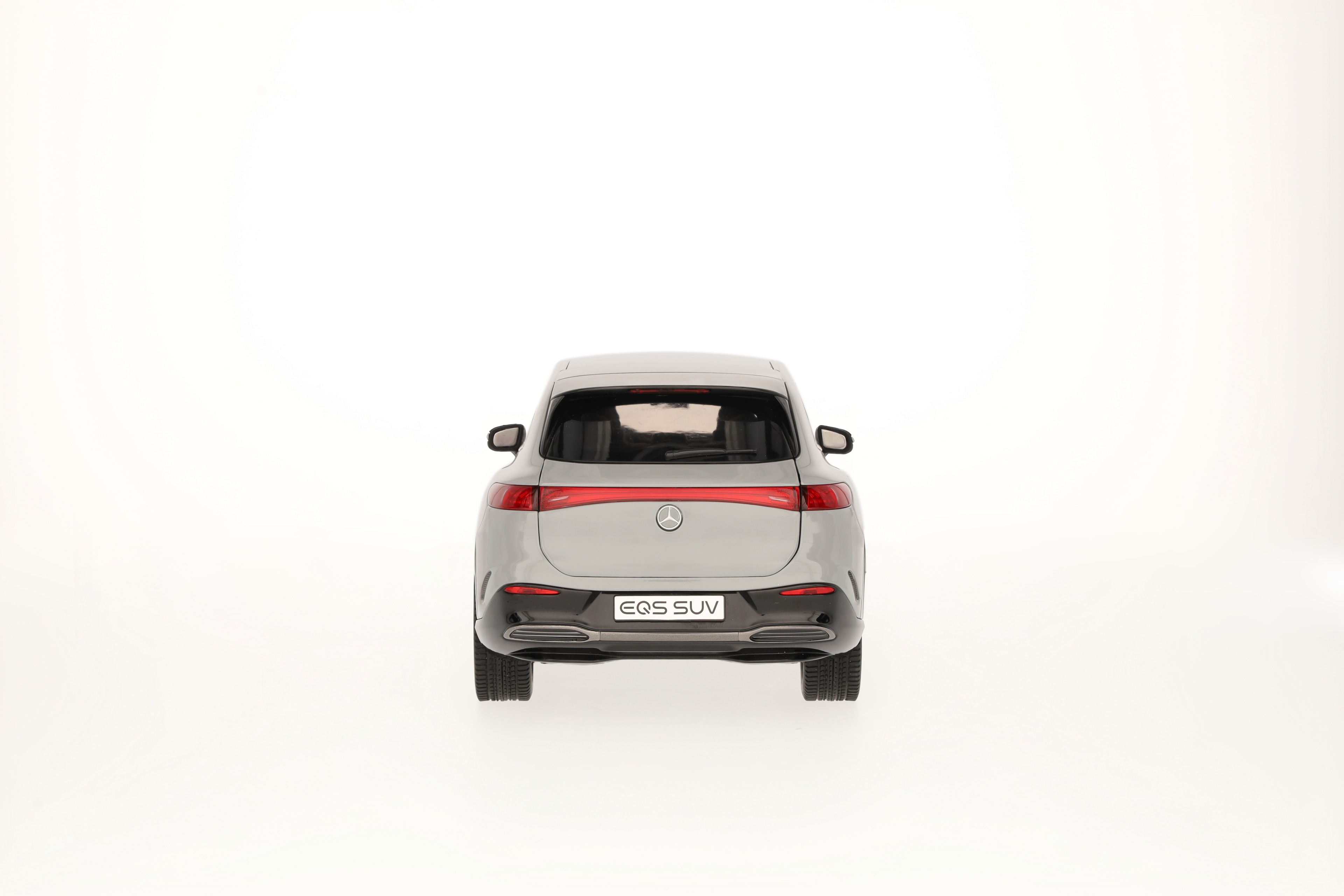 EQS Suv, AMG Line, X296 - MANUFAKTUR alpingrå solid, NZG, 1:18
