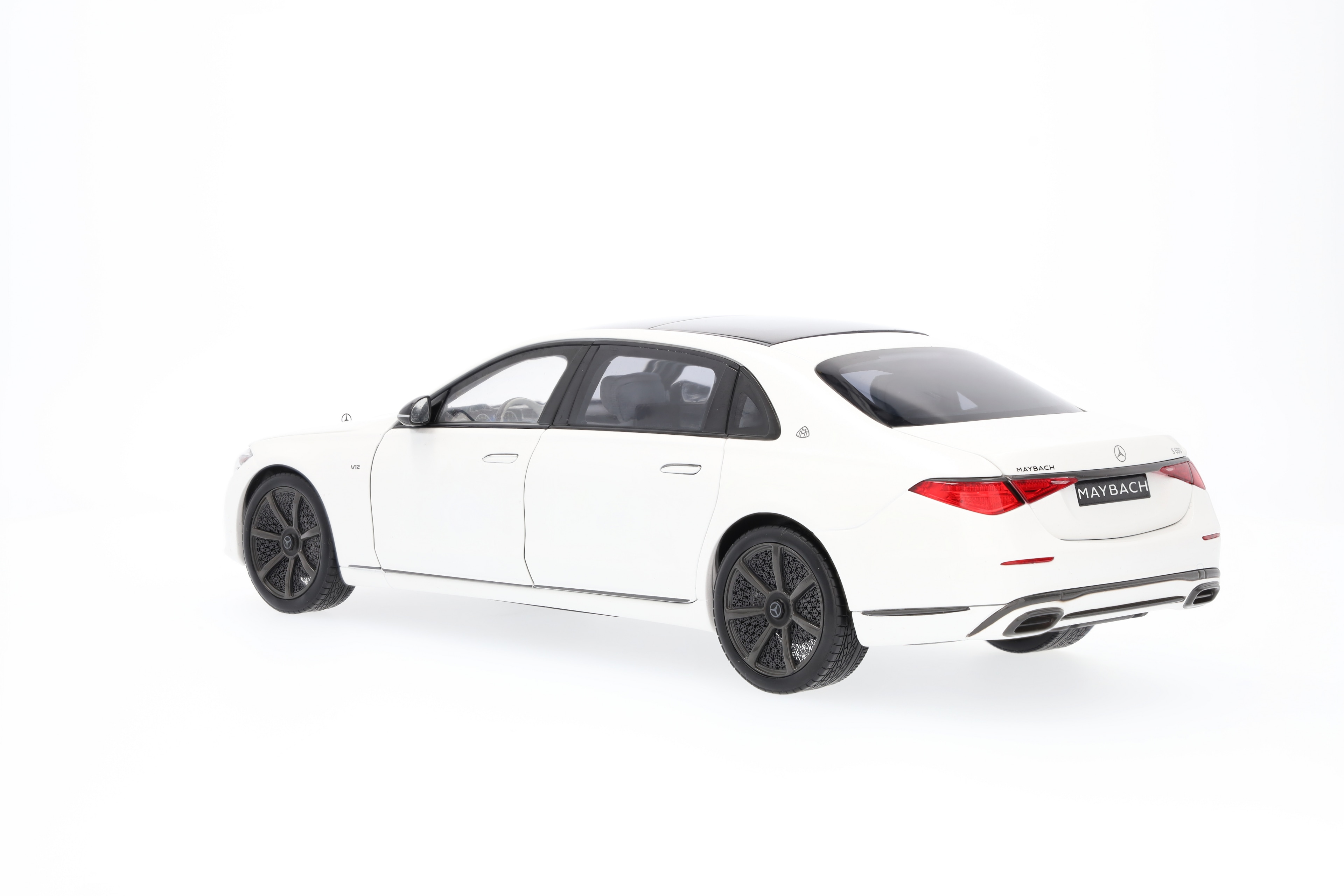 Mercedes-Maybach S 680 4MATIC, Night Series, X223 - MANUFAKTUR opalitvit magno, Norev, 1:18
