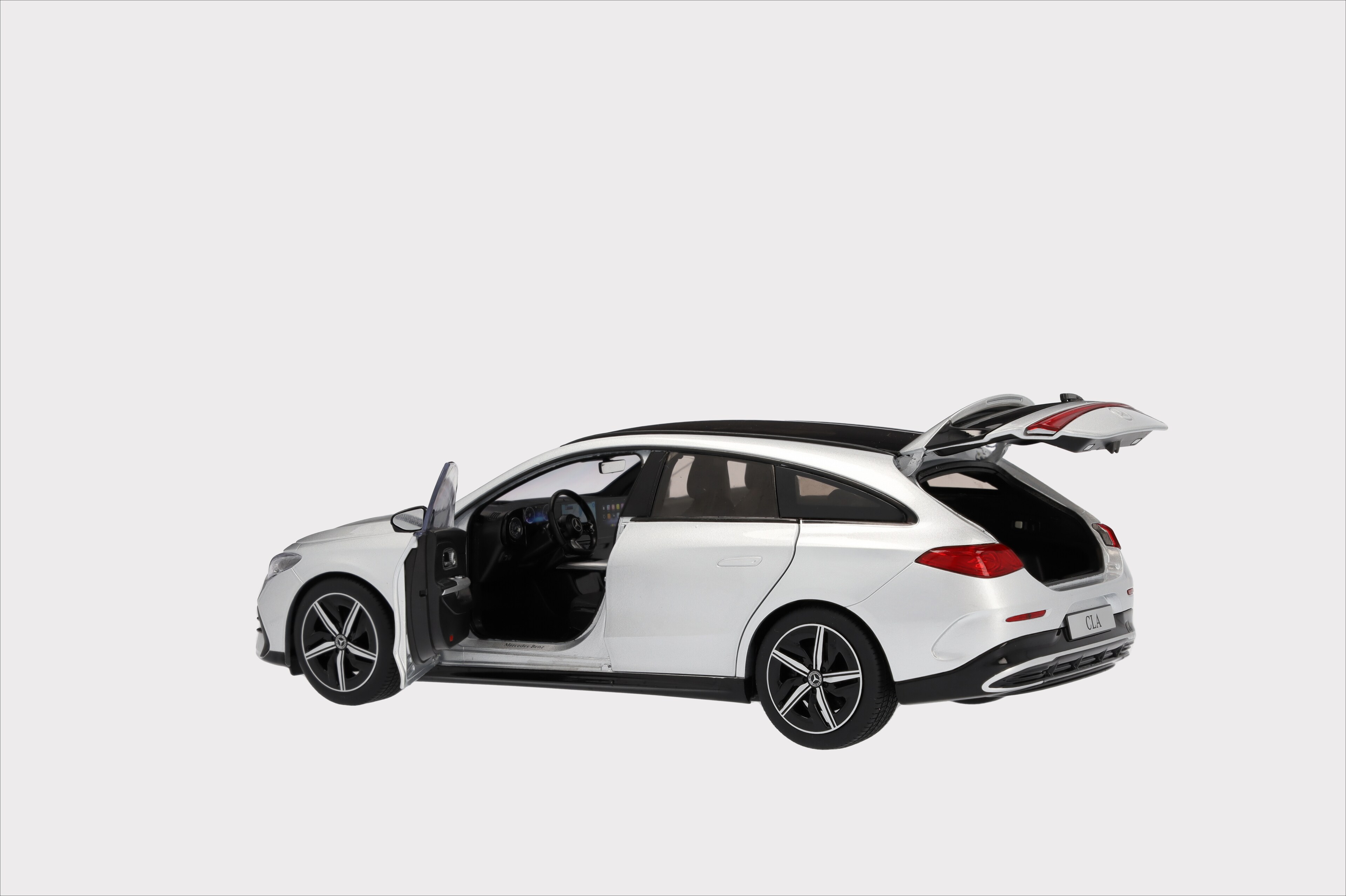 CLA, Shooting Brake, X174 - hightechsilver, NZG, 1:18