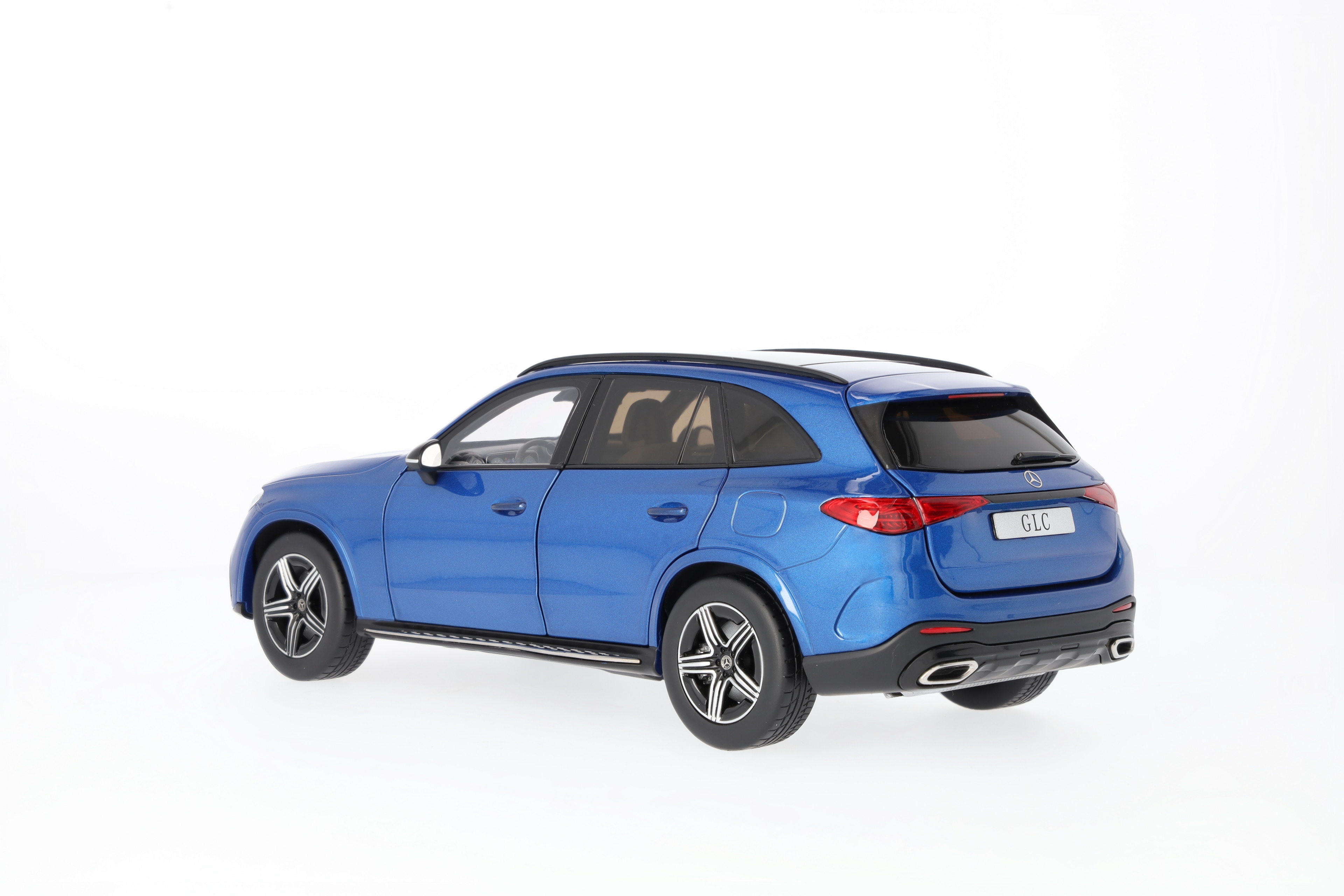 GLC, AMG Line, X254 - spektralblå, iScale, 1:18