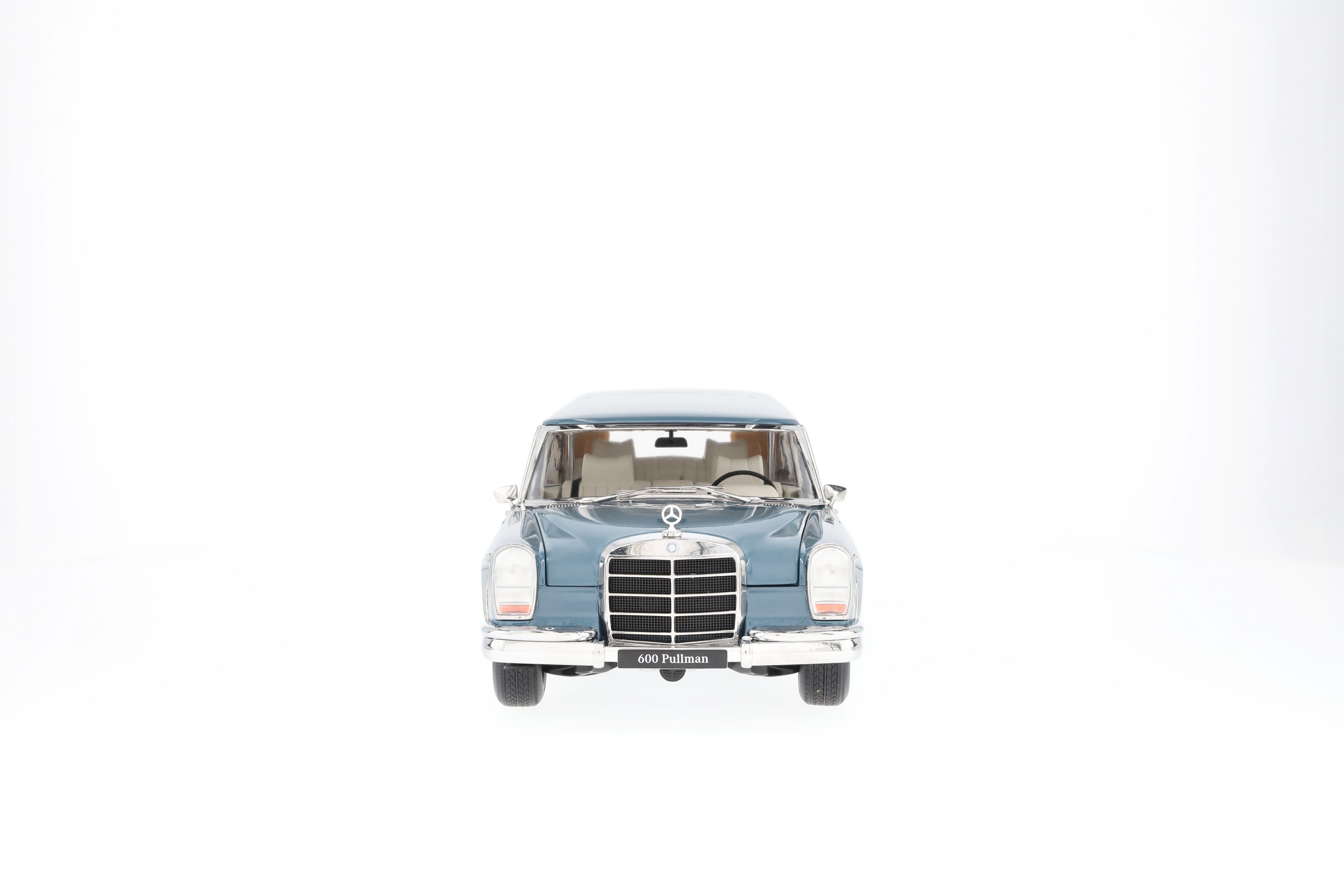 600 Pullman W 100 (1963–1981) - blå, NZG, 1:18