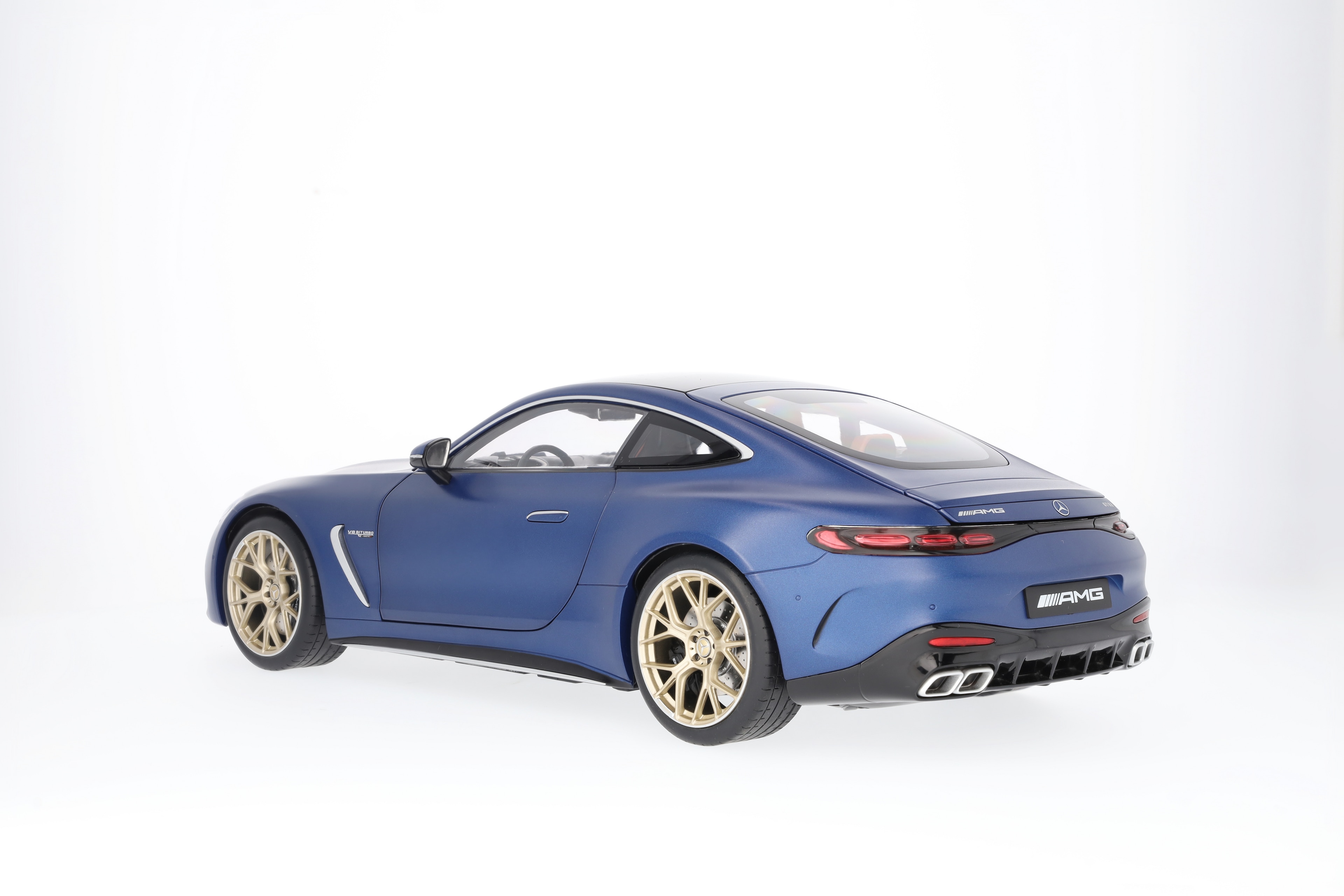 Mercedes-AMG GT 63 S 4MATIC+ - MANUFAKTUR spektralblå magno, NZG, 1:12