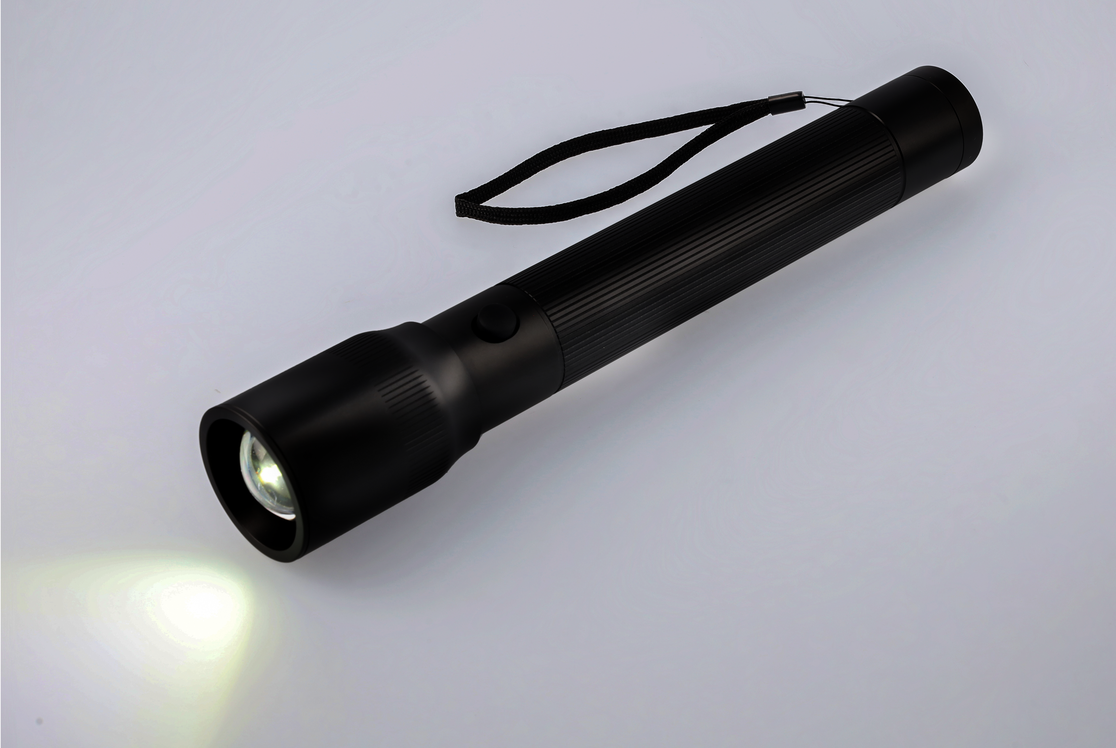 LED-ficklampa, stor - svart, Aluminium, Ansmann