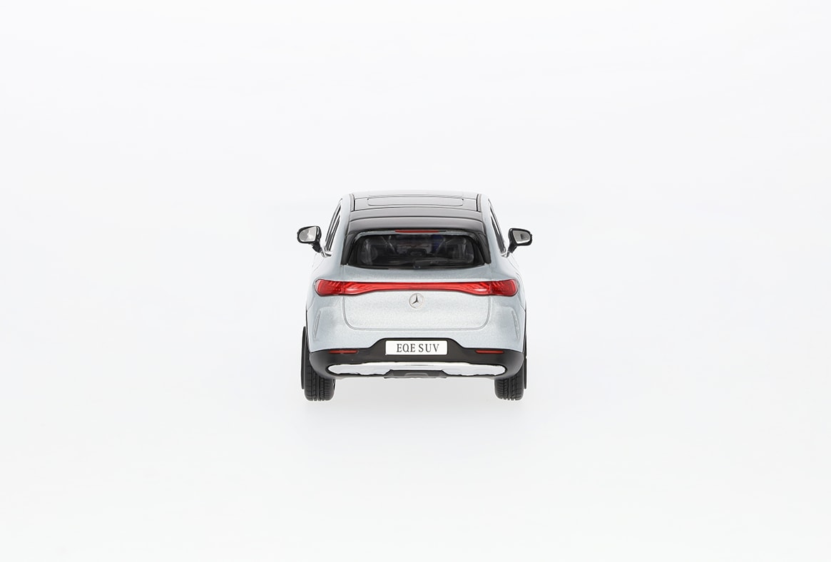 EQE Suv, Electric Art Line, X294 - hightechsilver, Minimax, 1:43