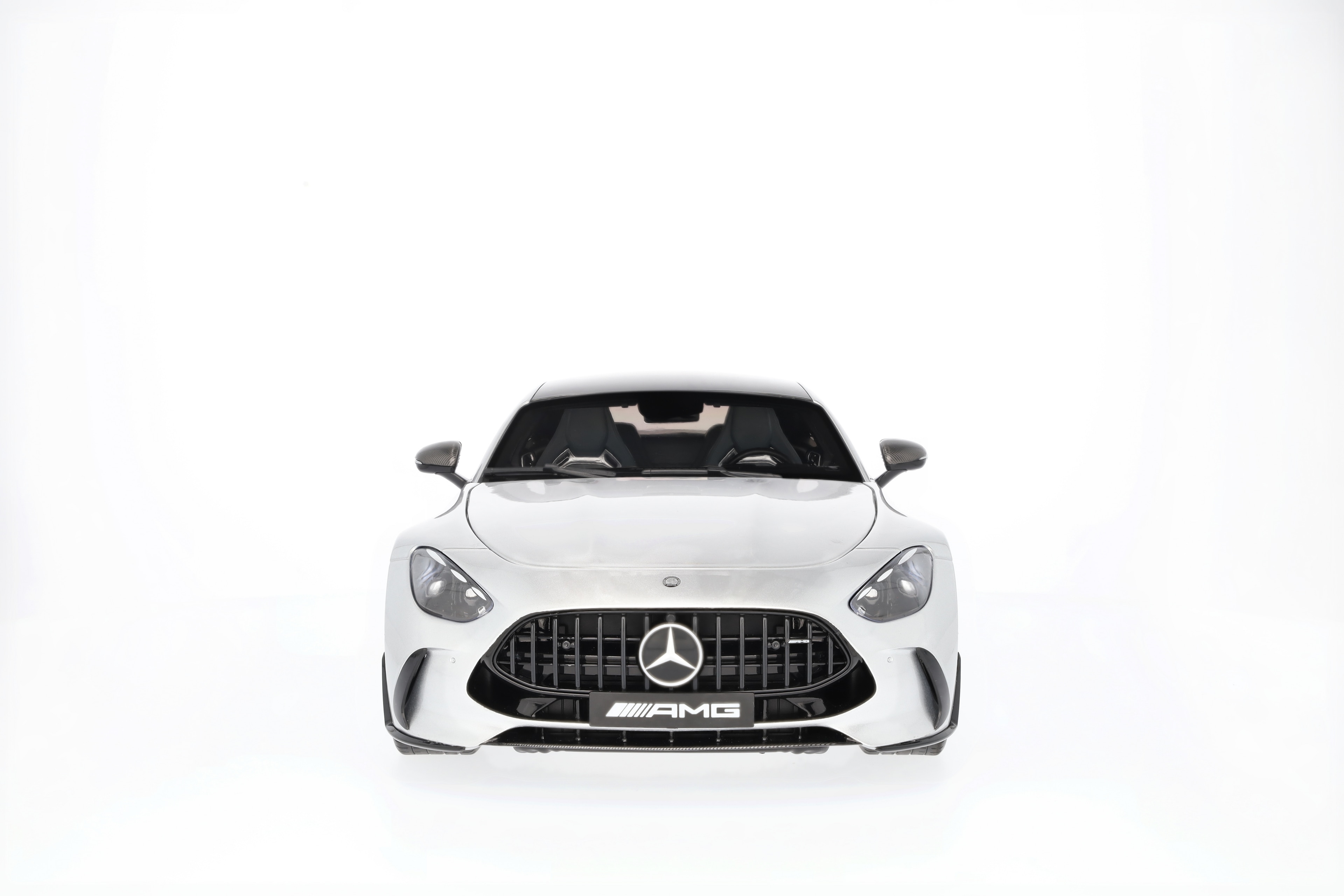 Mercedes-AMG GT 63 S 4MATIC+ - hightechsilver, NZG, 1:12
