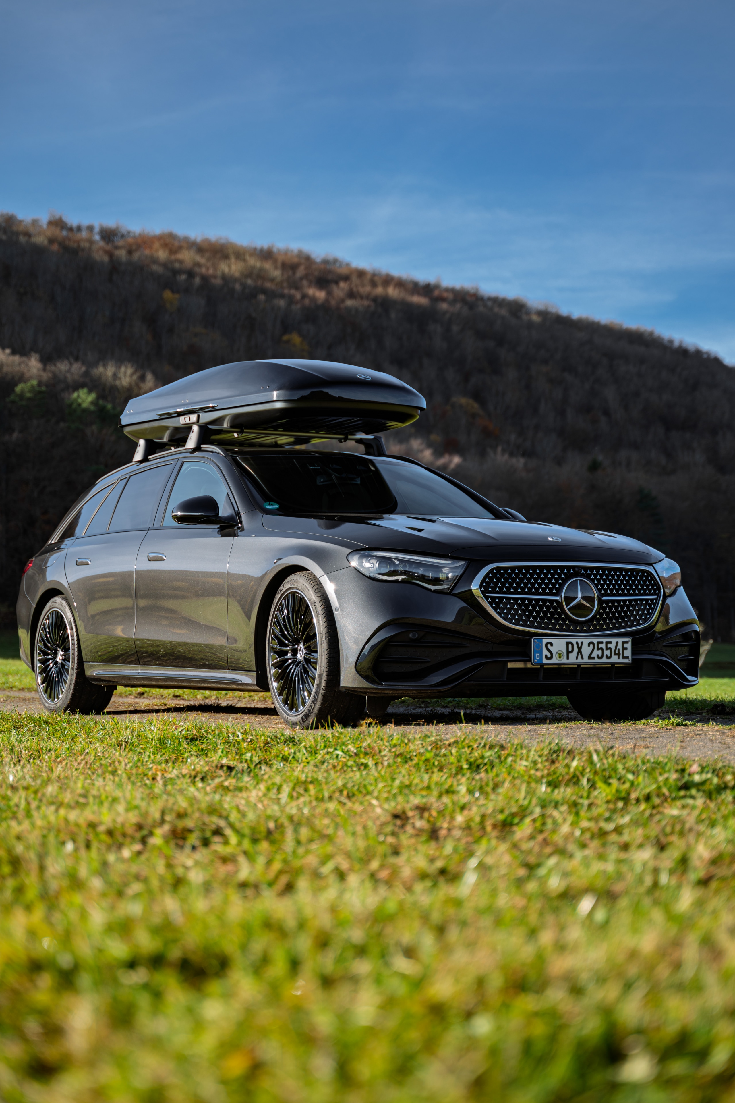 Mercedes-Benz takbox XL, 590 liter - Plast, svart, Lack, glänsande