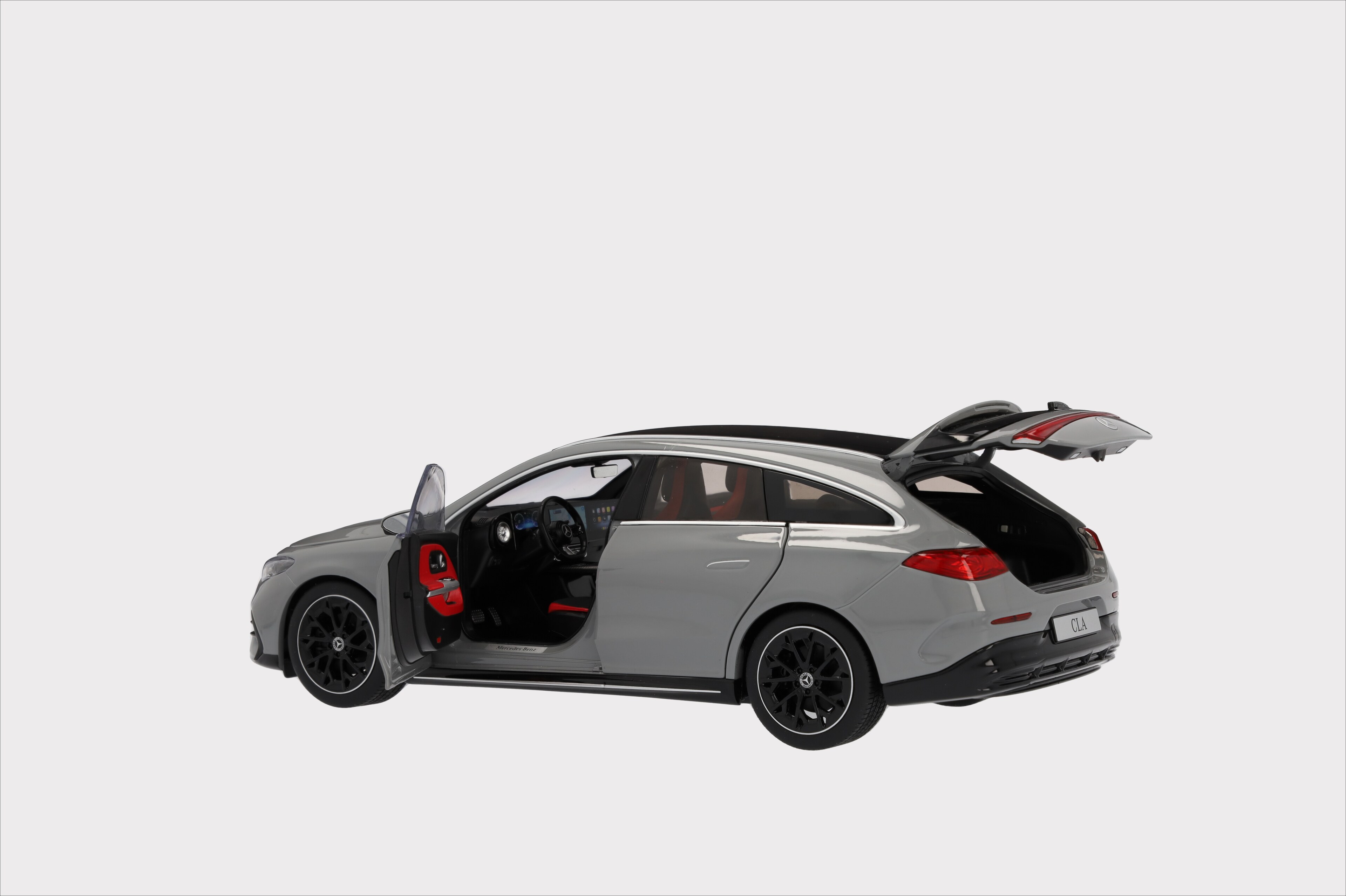 CLA, Shooting Brake, X174 - MANUFAKTUR alpingrå solid, NZG, 1:18