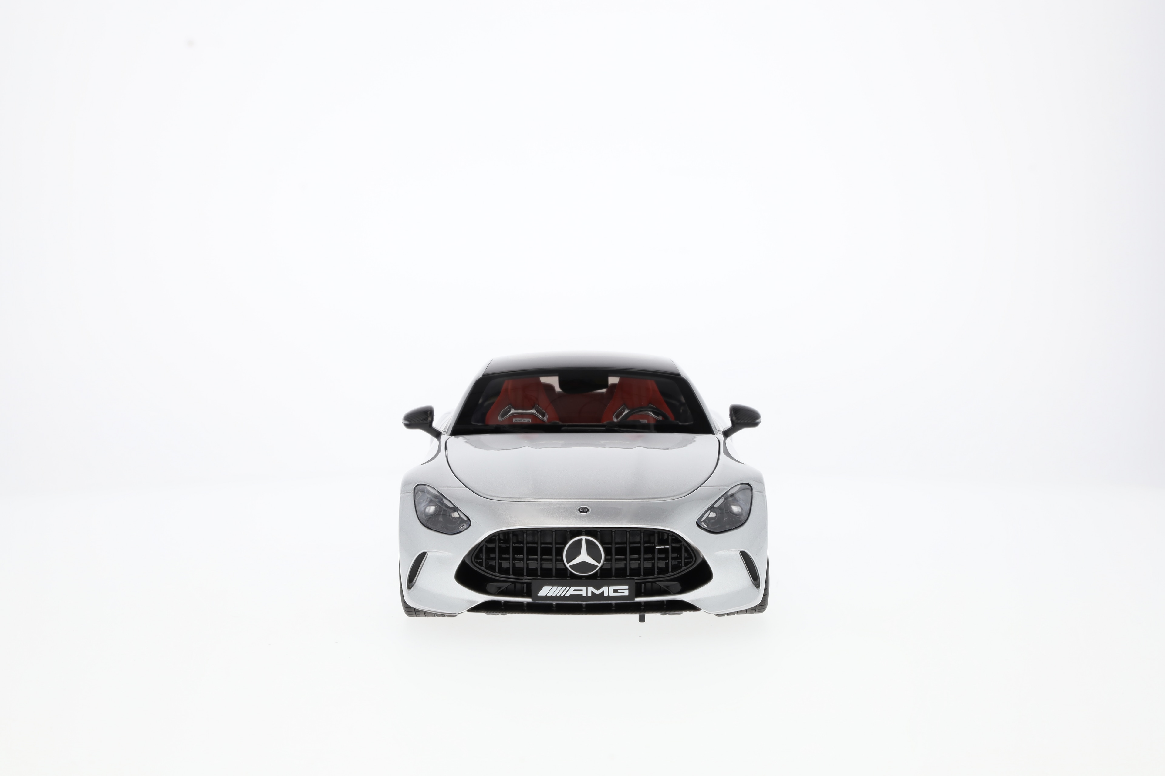 Mercedes-AMG GT 63, C192 - hightechsilver, NZG, 1:18