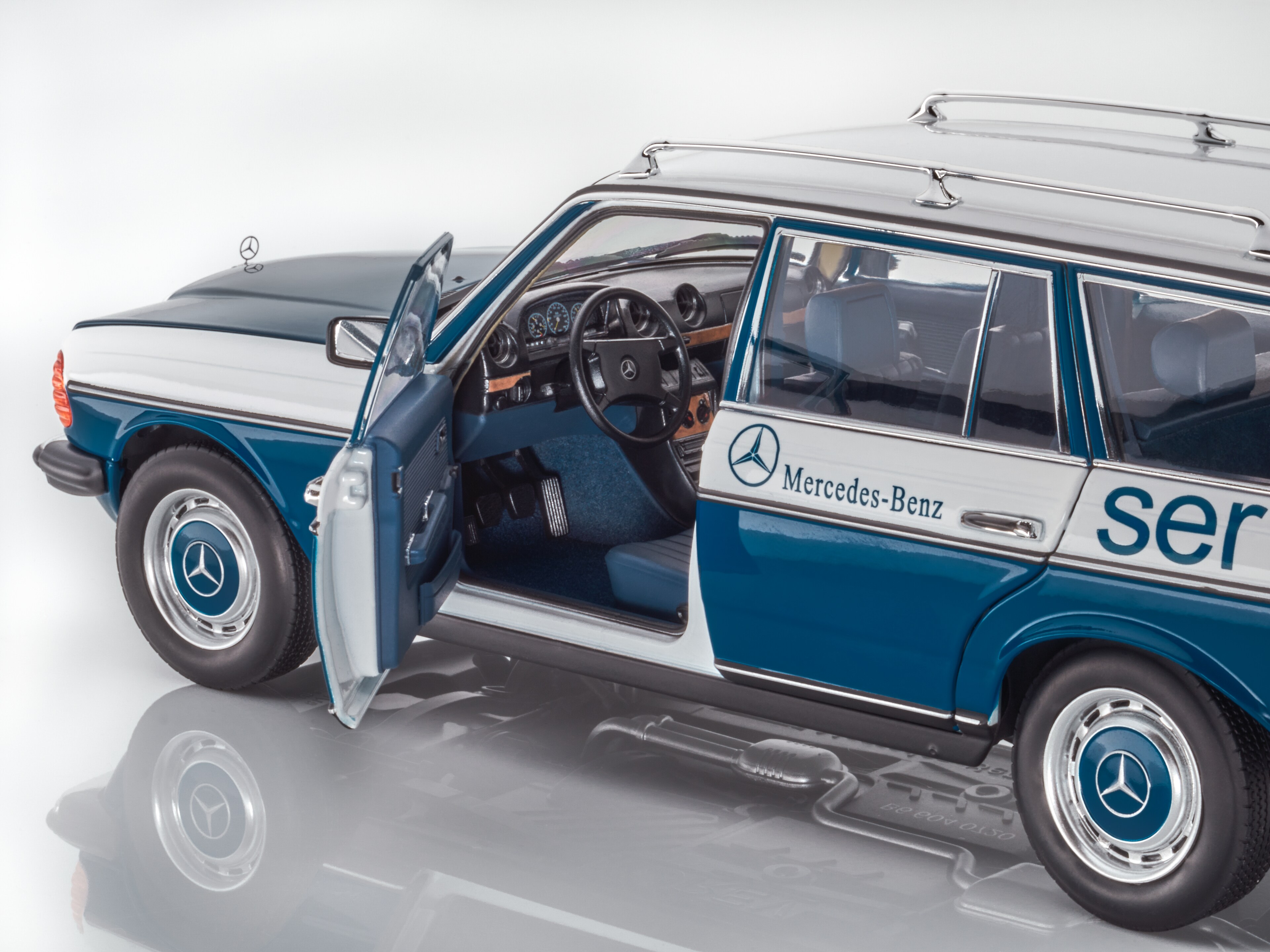 200 Kombi S123 (1980–1985), Servicebil - blå, Norev, 1:18