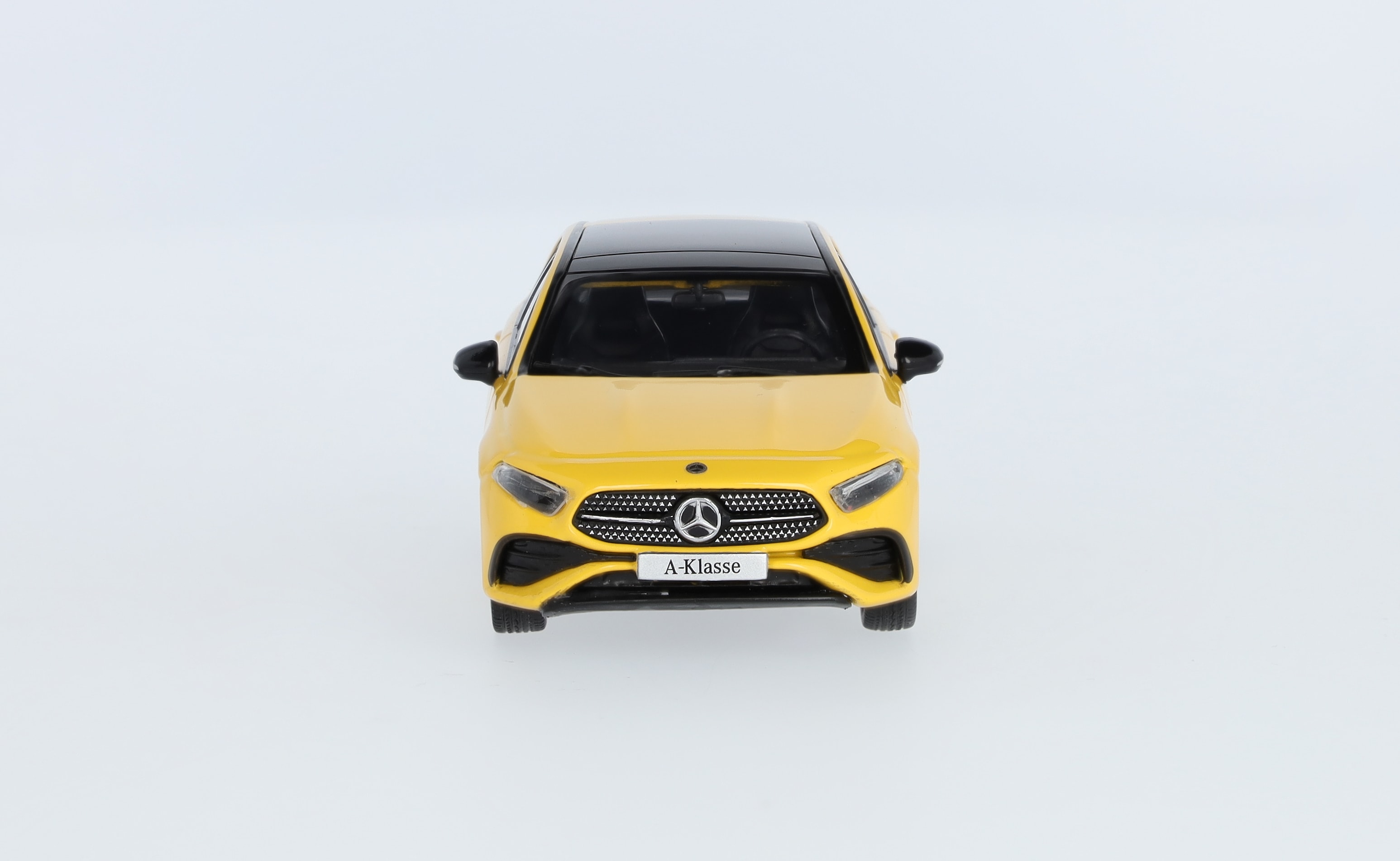A-Klass, Kompaktsedan, AMG Line, W177 - solgul, Minimax, 1:43