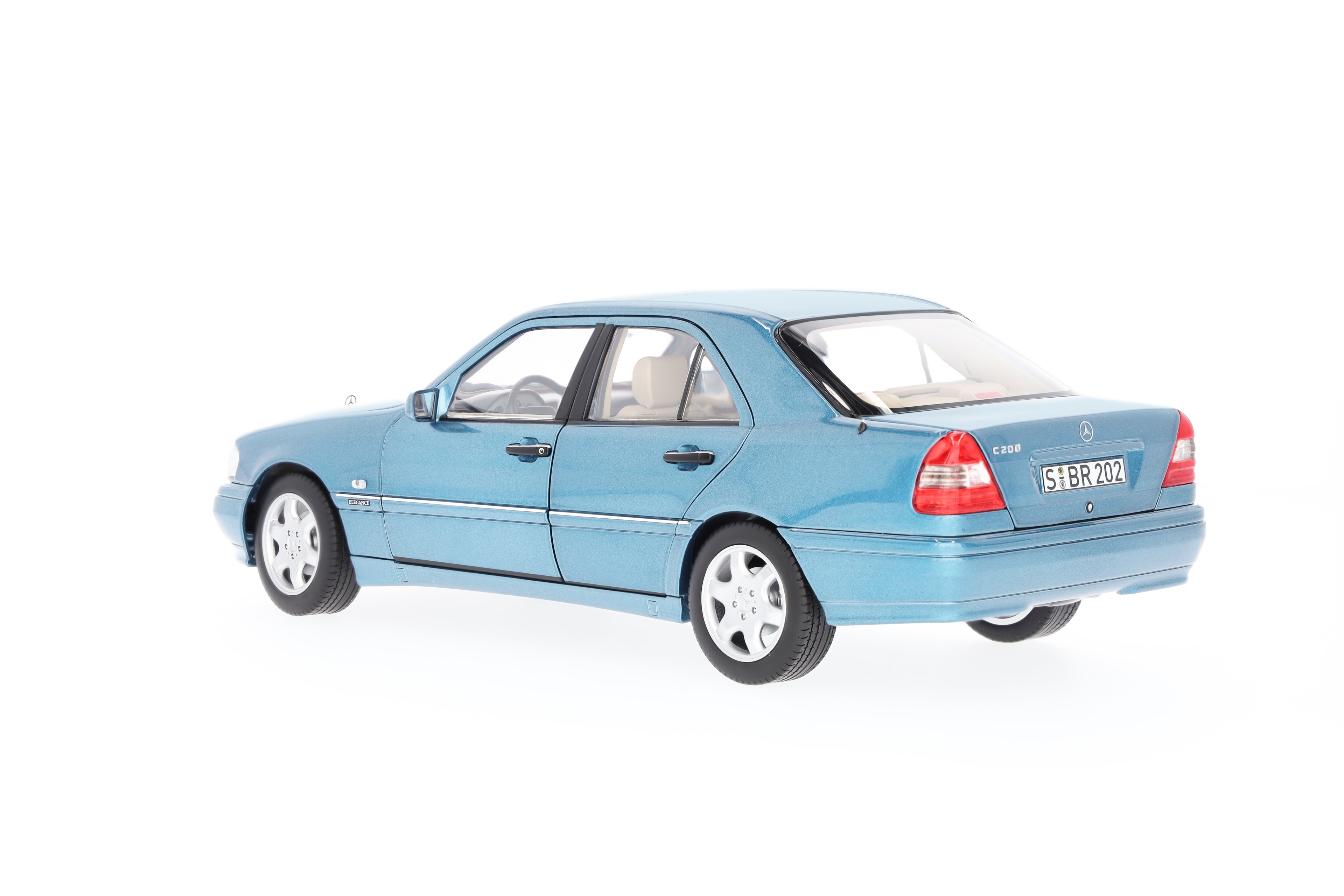 C 200 Sedan W 202 (1997–2001) - akvamarinblå, Norev, 1:18