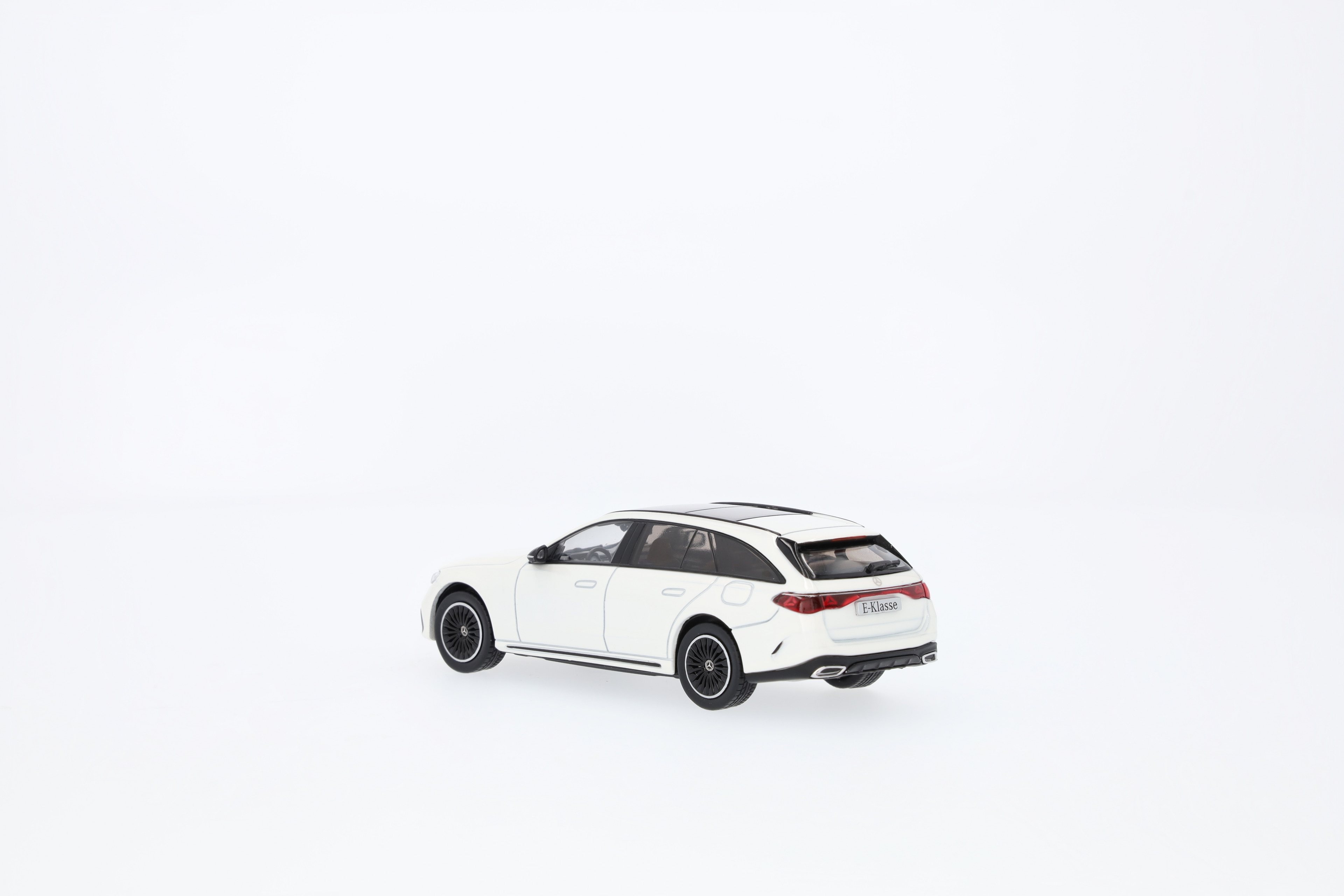 E-Klass, Kombi, AMG Line, S214 - G manufaktur opalitvit bright, iScale, 1:43