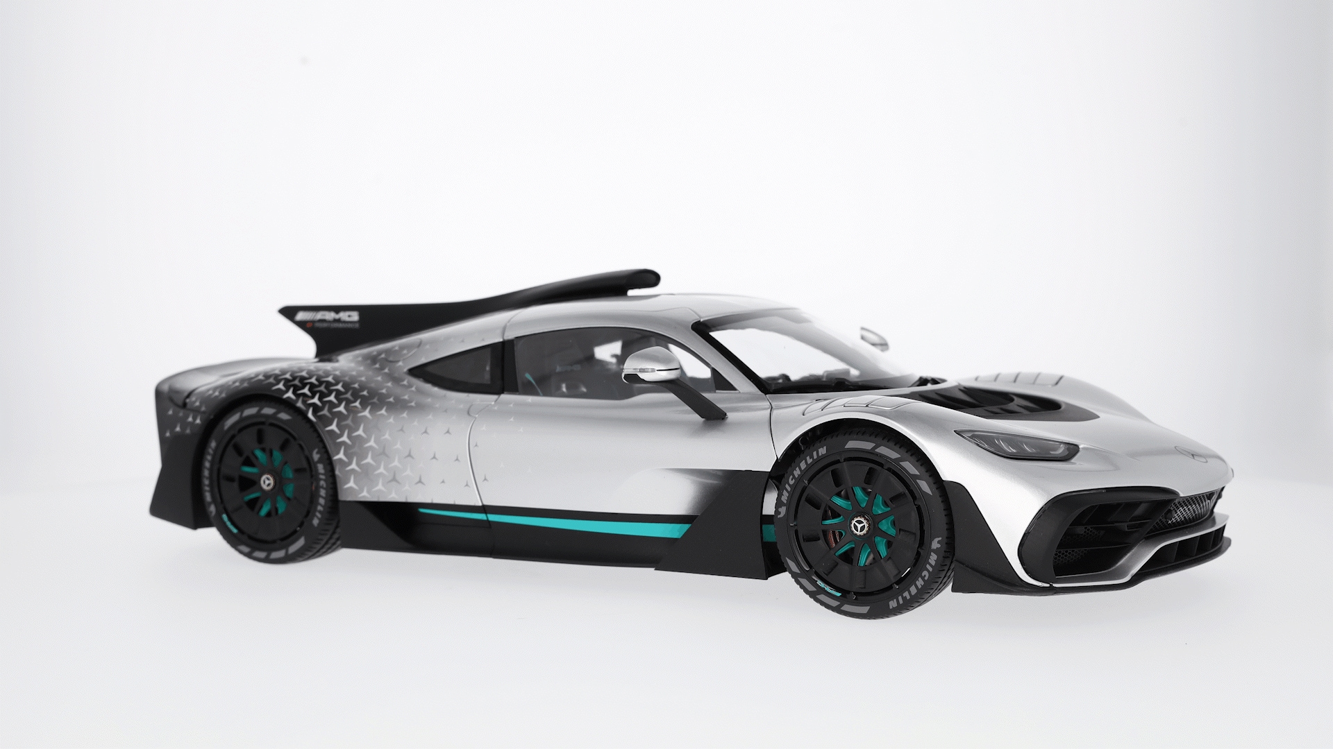 Mercedes-AMG ONE, C298 - silverfärg, NZG, 1:12
