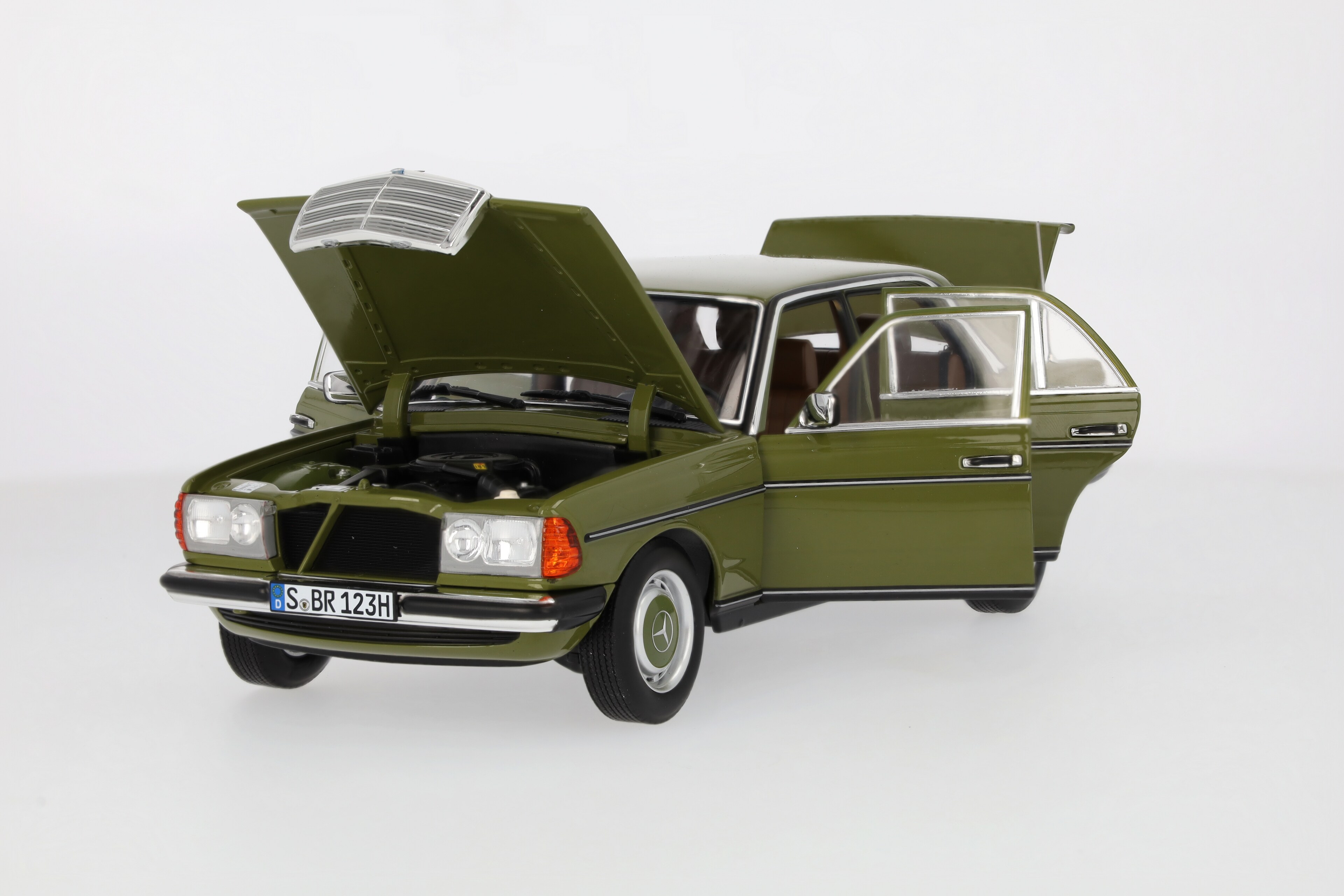 200 W123 (1980–1985) - Norev, 1:18