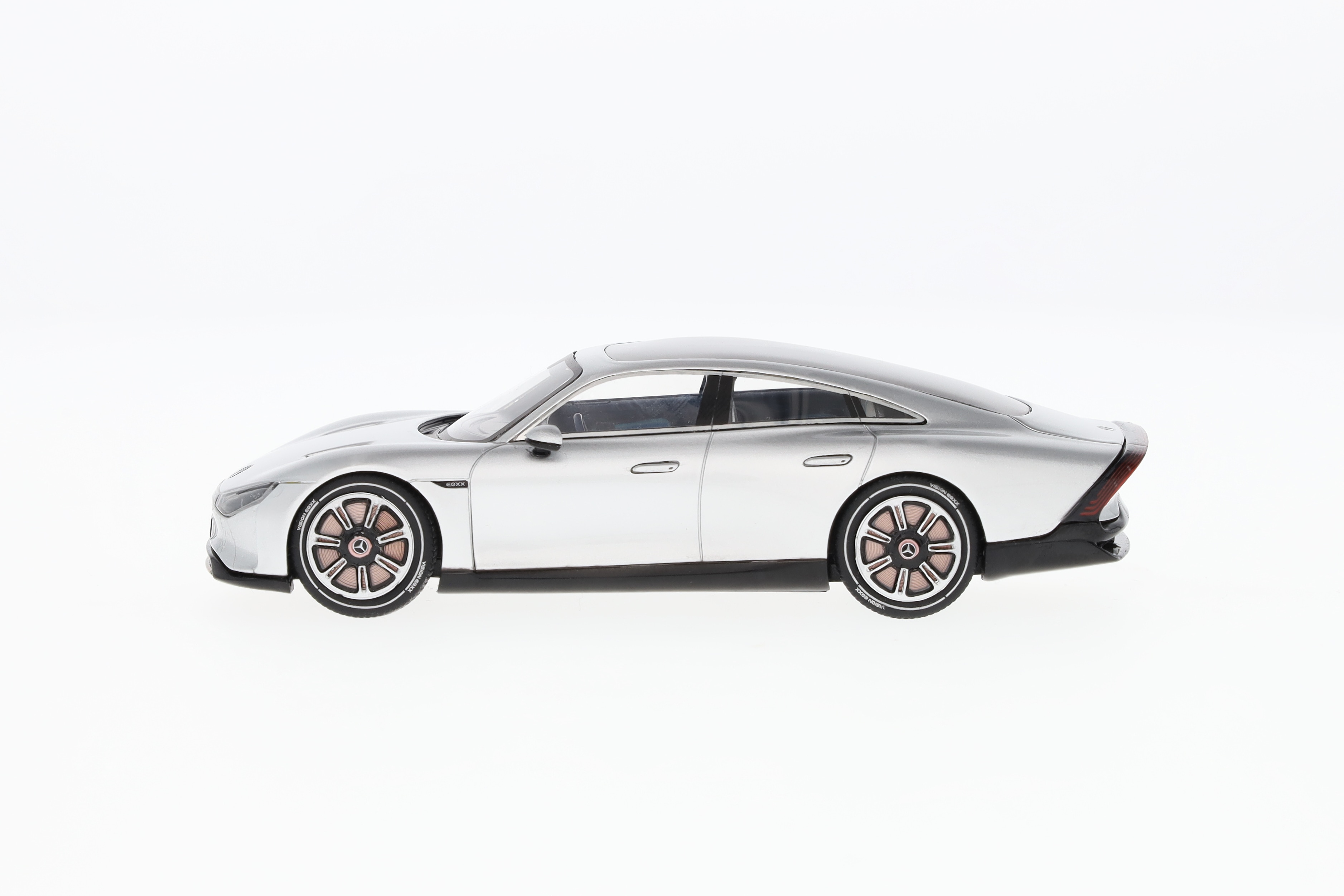 Vision EQXX, Visningsbil - silver alubeam, AutoCult, 1:43