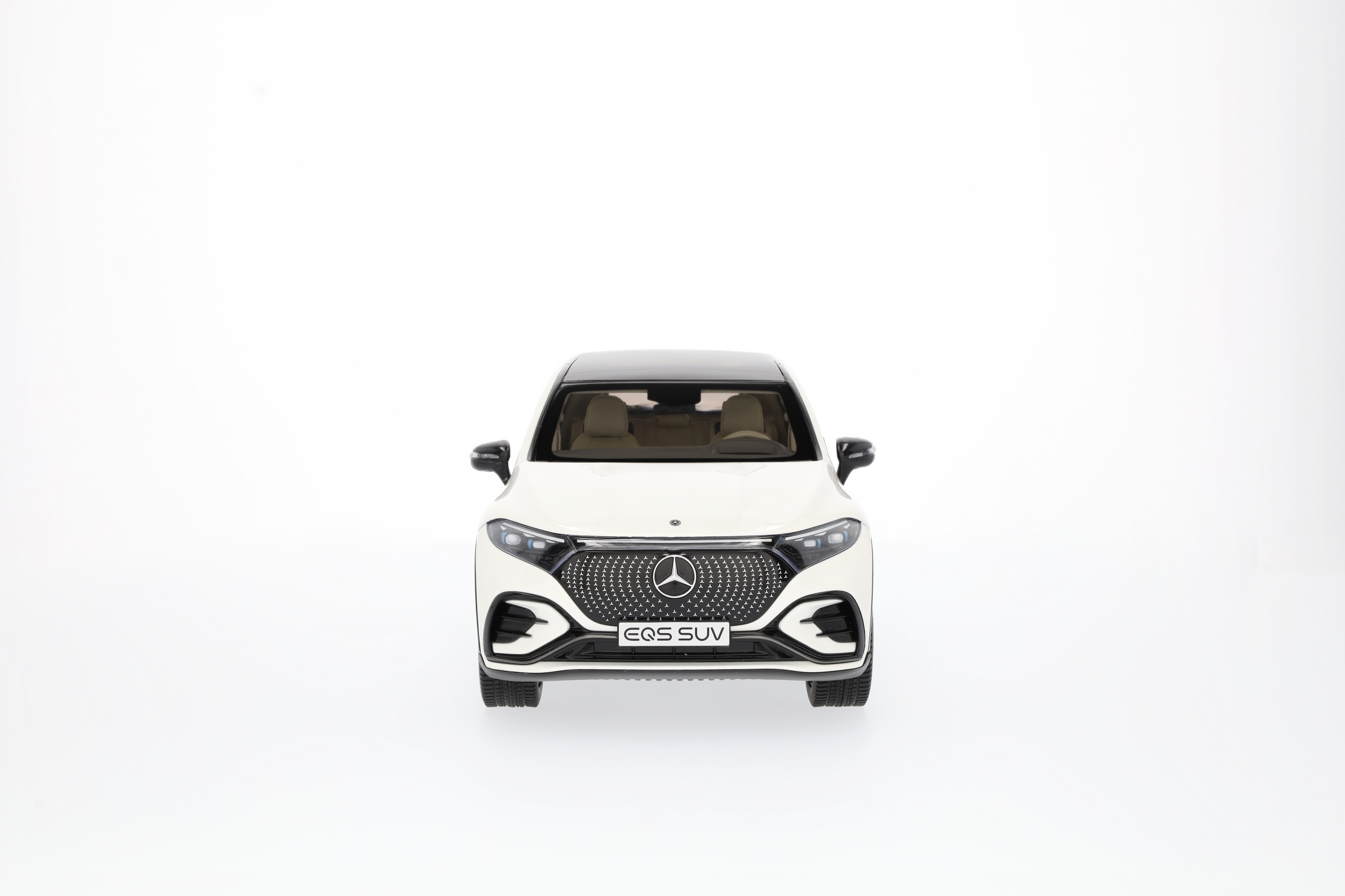 EQS Suv, AMG Line, X296 - G manufaktur diamantvit bright, NZG, 1:18