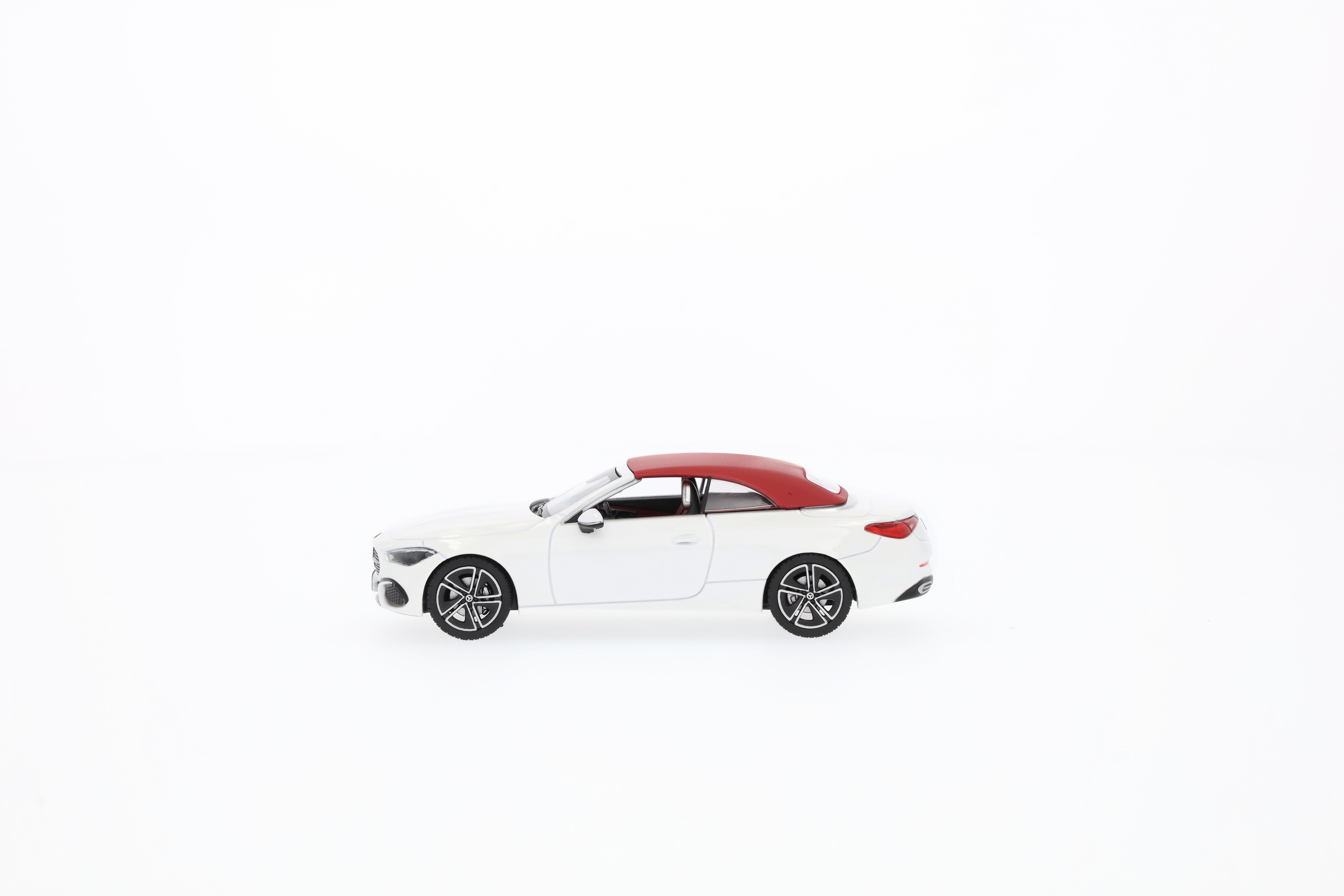 CLE Cabriolet, AVANTGARDE, A236 - MANUFAKTUR opalitvit bright, Norev, 1:43