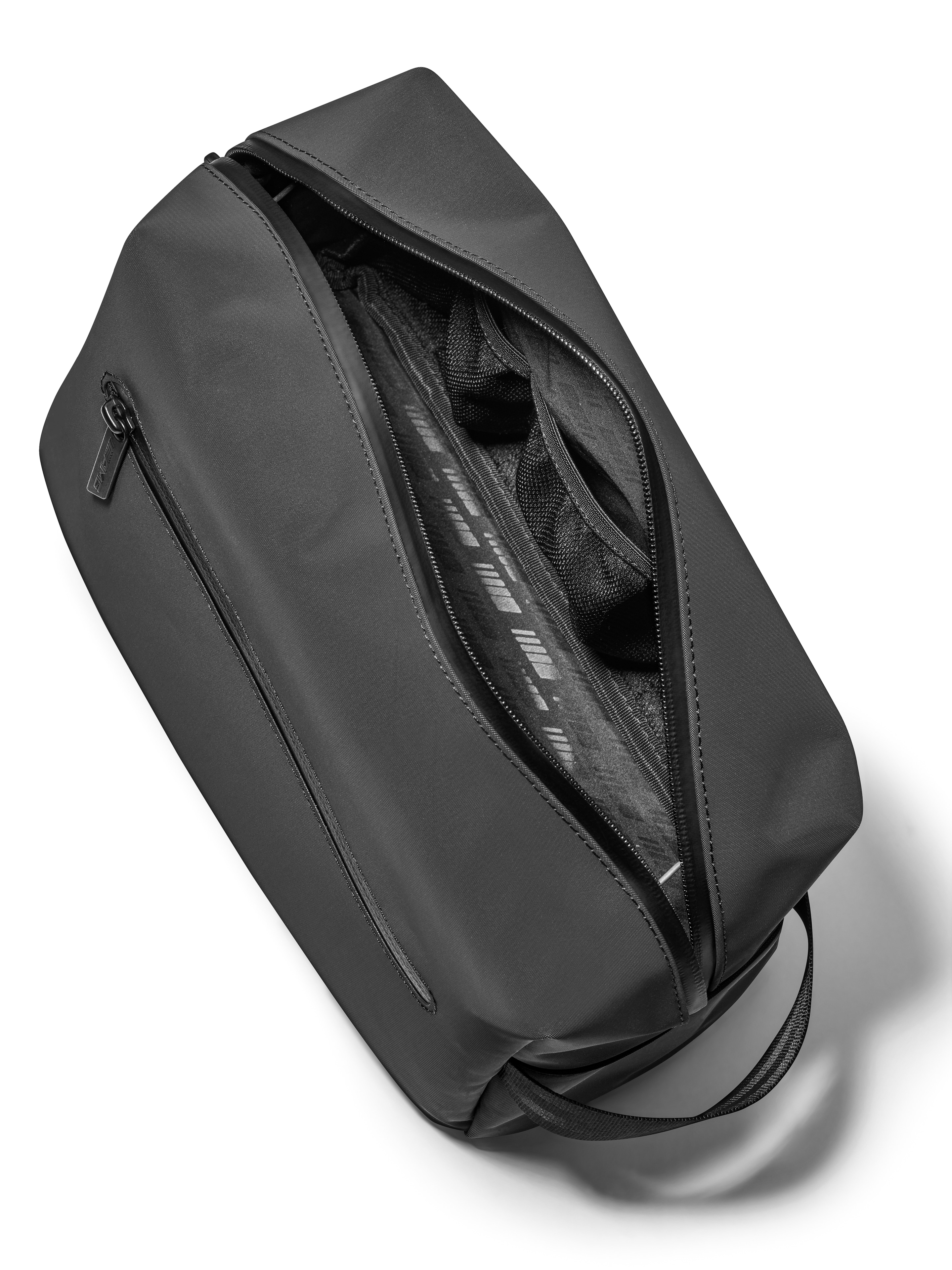 AMG necessär - svart, PVC / Polyester, unisex