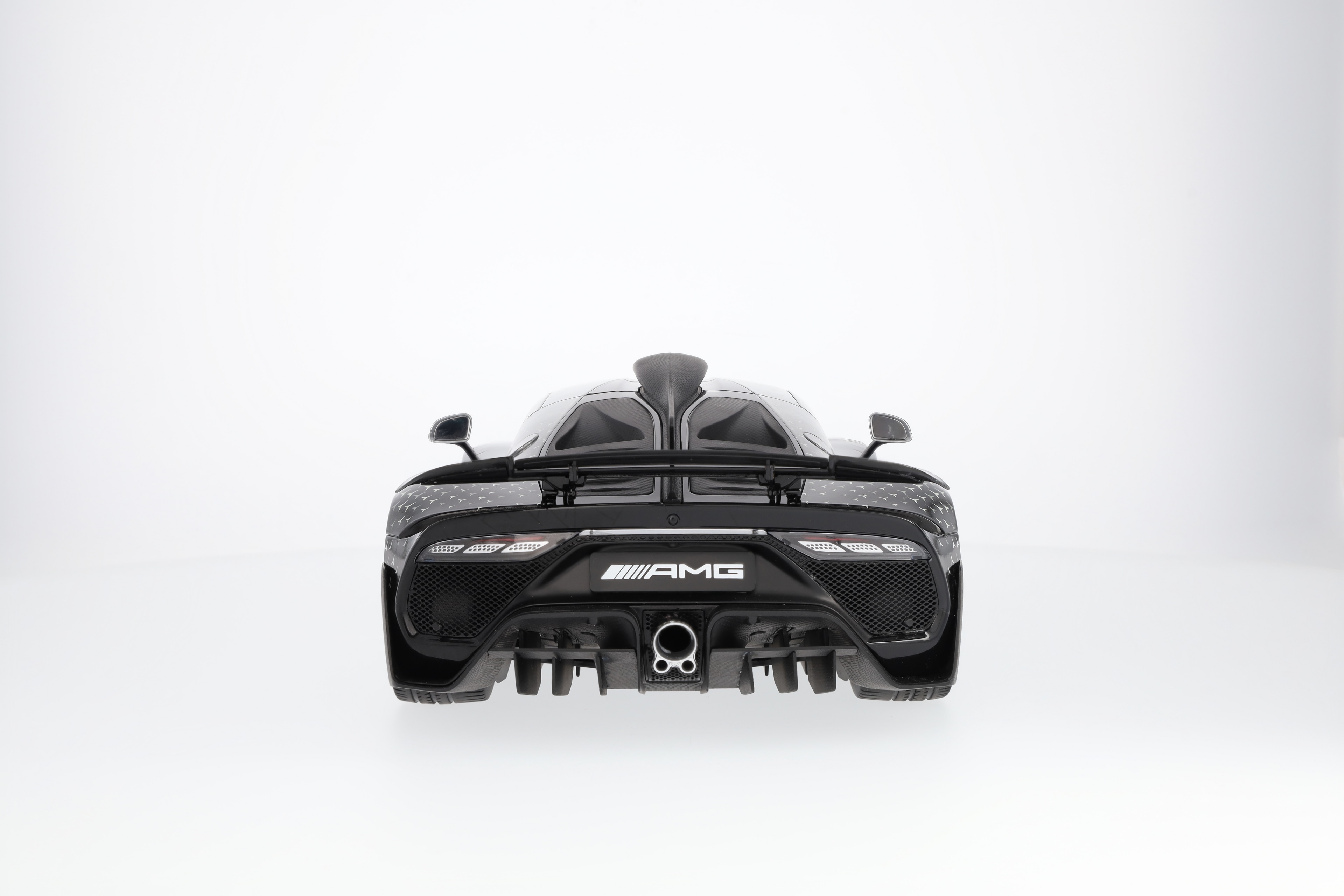 Mercedes-AMG ONE, C298 - silverfärg, NZG, 1:12