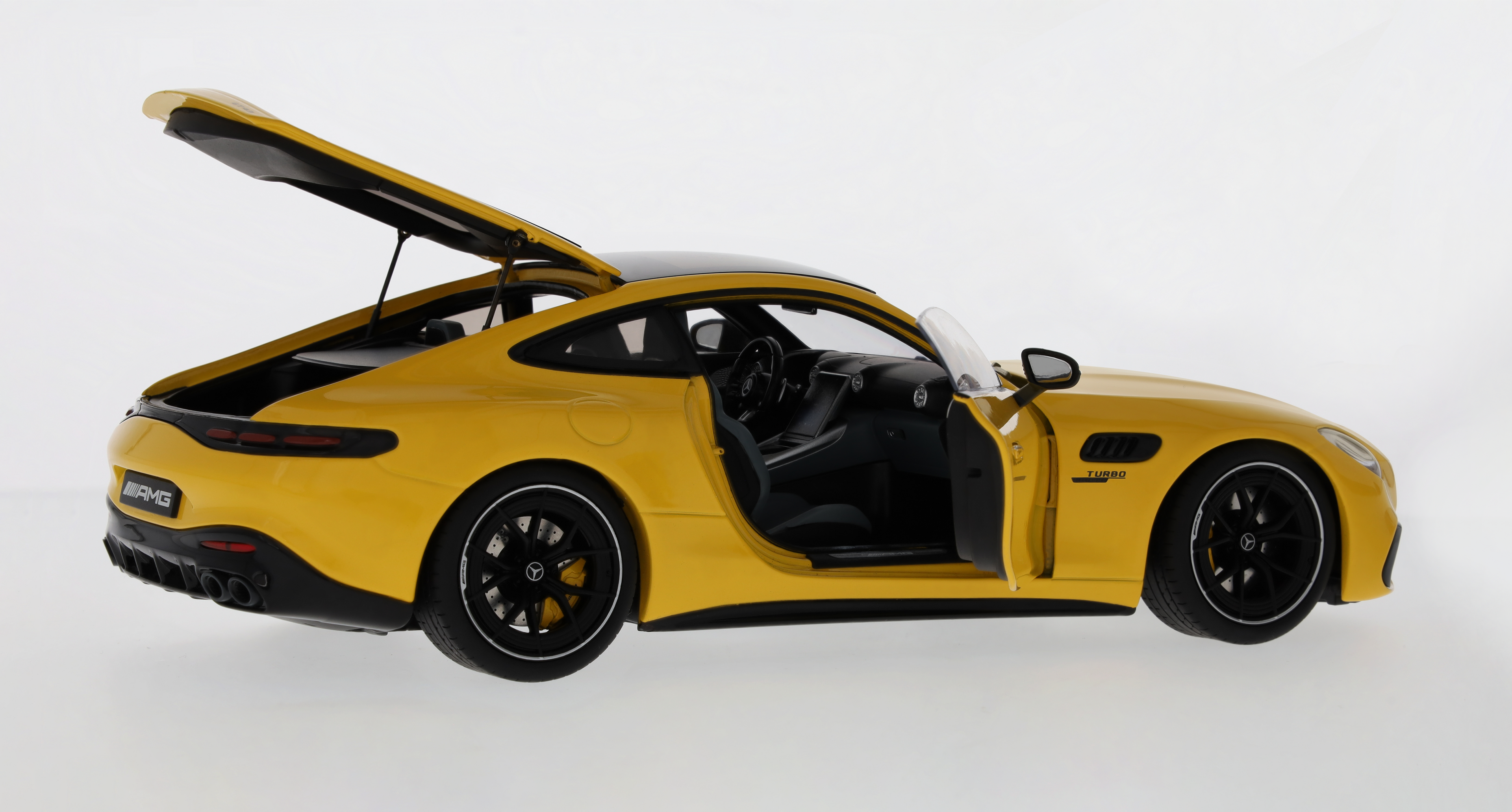 Mercedes-AMG GT 43 - solgul, NZG, 1:18