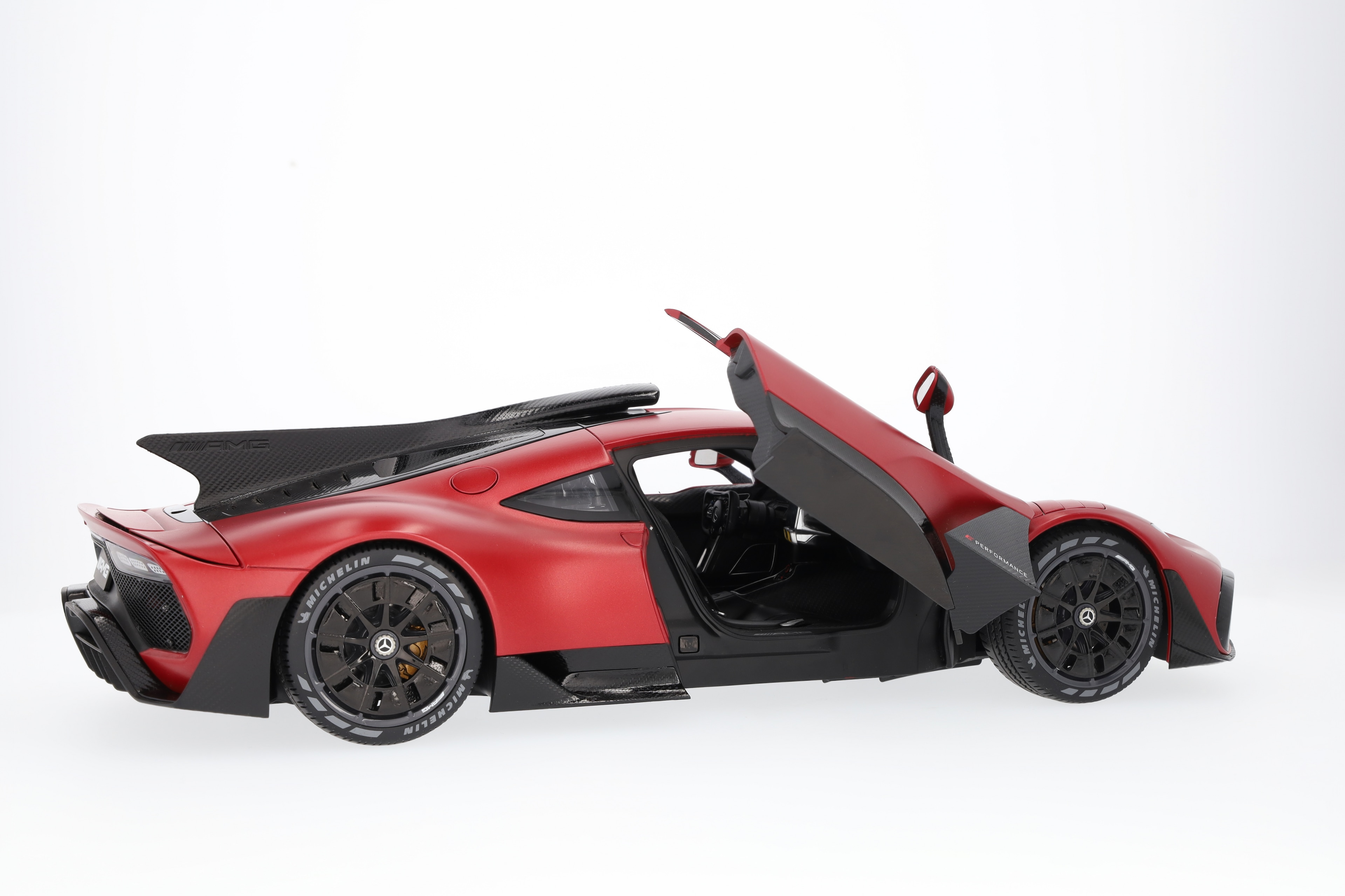 Mercedes-AMG ONE, C298 - designo patagonienröd magno, NZG, 1:12
